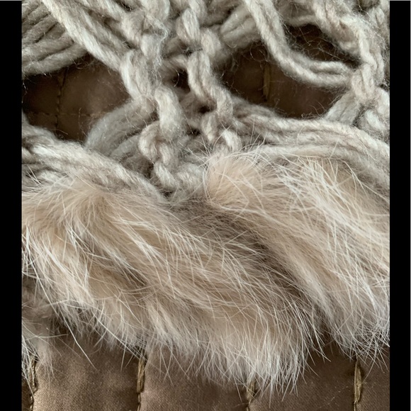 JOHN FASHION CARDIGAN SWEATER WITH FAUX FUR TRIM - Picture 5 of 8